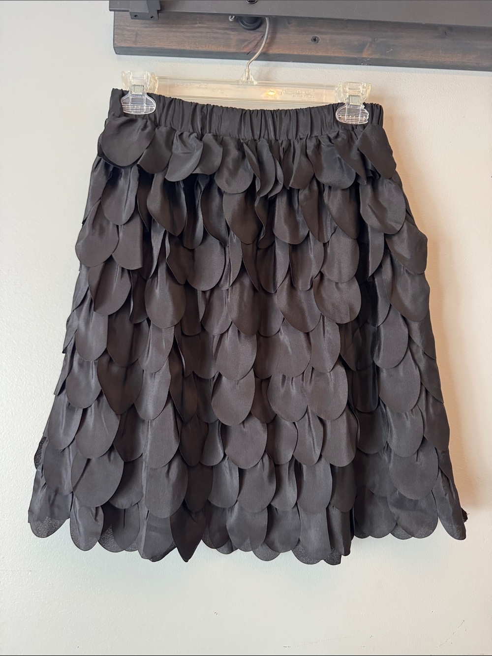 ANDREE BY UNIT Black Layered Petal Mini Skirt